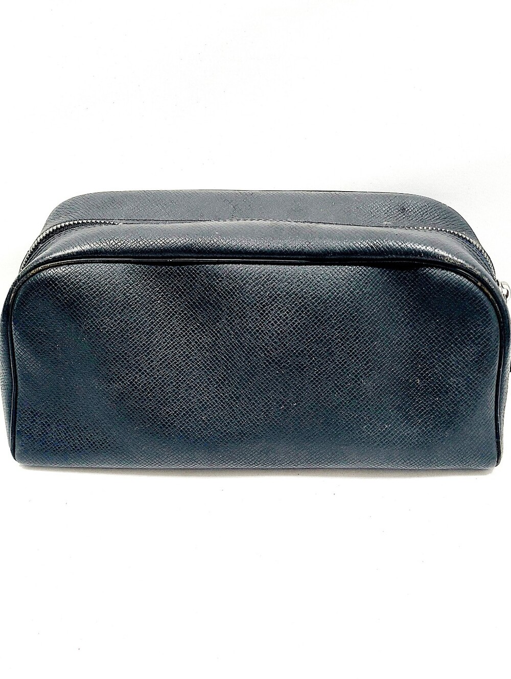 Louis Vuitton Leather Clitch Bag